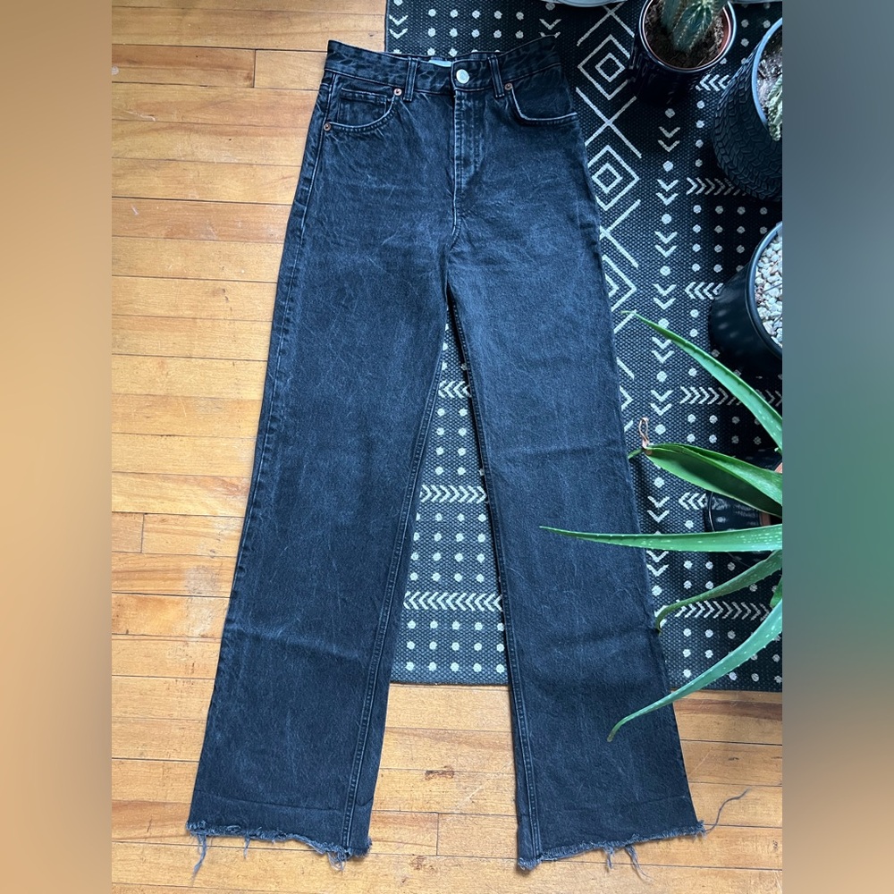 Zara High Rise Wide Leg Jeans - Picture 2 of 7